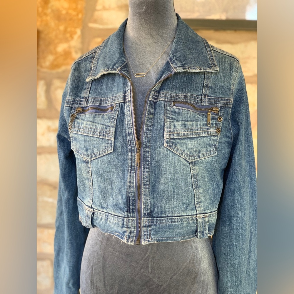 Cropped Front Zip Blue Jean Denim Jacket - Picture 12 of 12